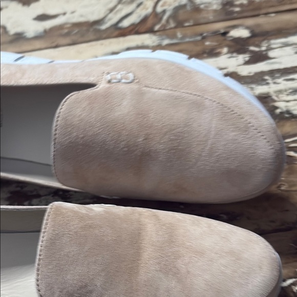 Alfani White and Blush Pink Slip-On Flats with Moccasin Stitching - Picture 8 of 10
